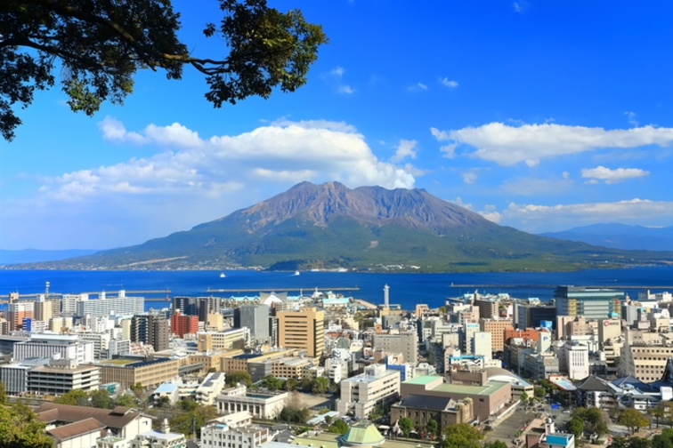 ◆桜島をバックに記念撮影のお手伝い◆当館屋上が絶景シャッターポイント♪（まごころ膳）【1泊2食】